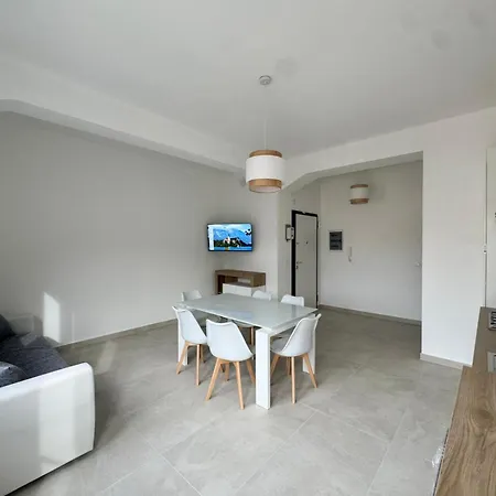 Mediterranea فندق مبيت وإفطار *